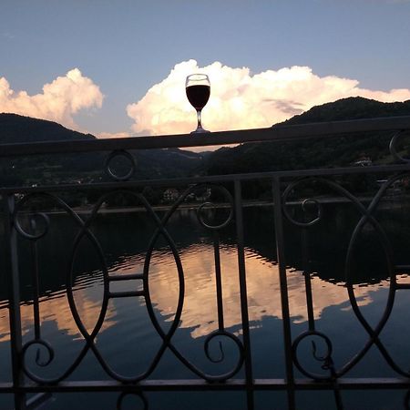 Vila Oaza - Zvornicko Jezero Зворник Екстер'єр фото
