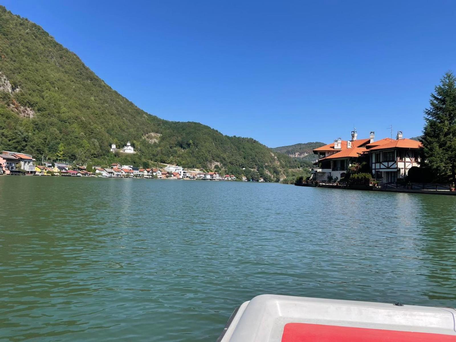 Vila Oaza - Zvornicko Jezero Зворник Екстер'єр фото